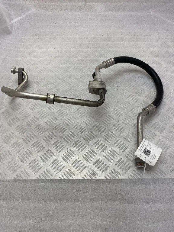 Air conditioning (A/C) pipe/hose – Ford Mustang VI (2015-)
