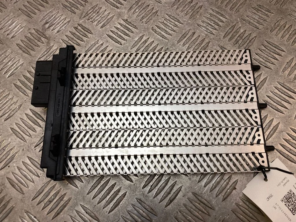 Electric cabin heater radiator