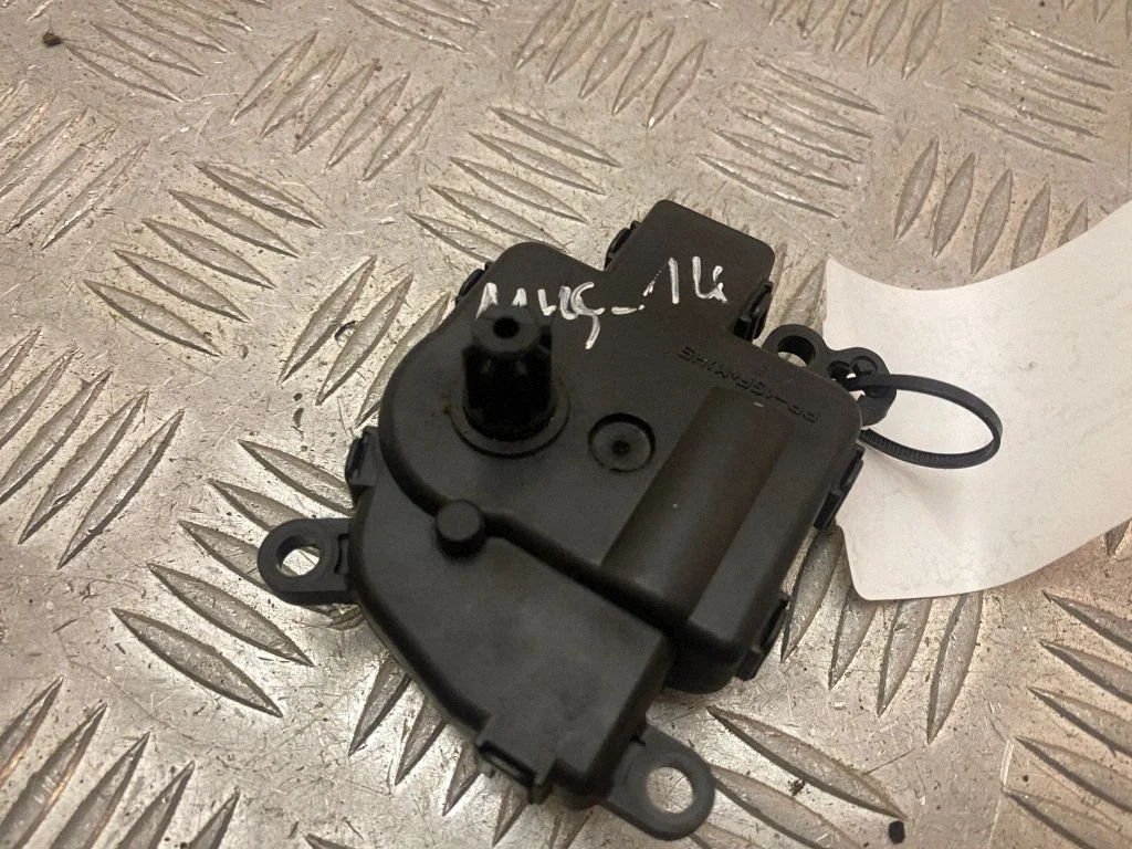 Silniczek klapki nawiewu AR3319E616DA