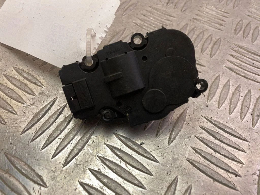 Õhuklapi mootor / ajam EH620003