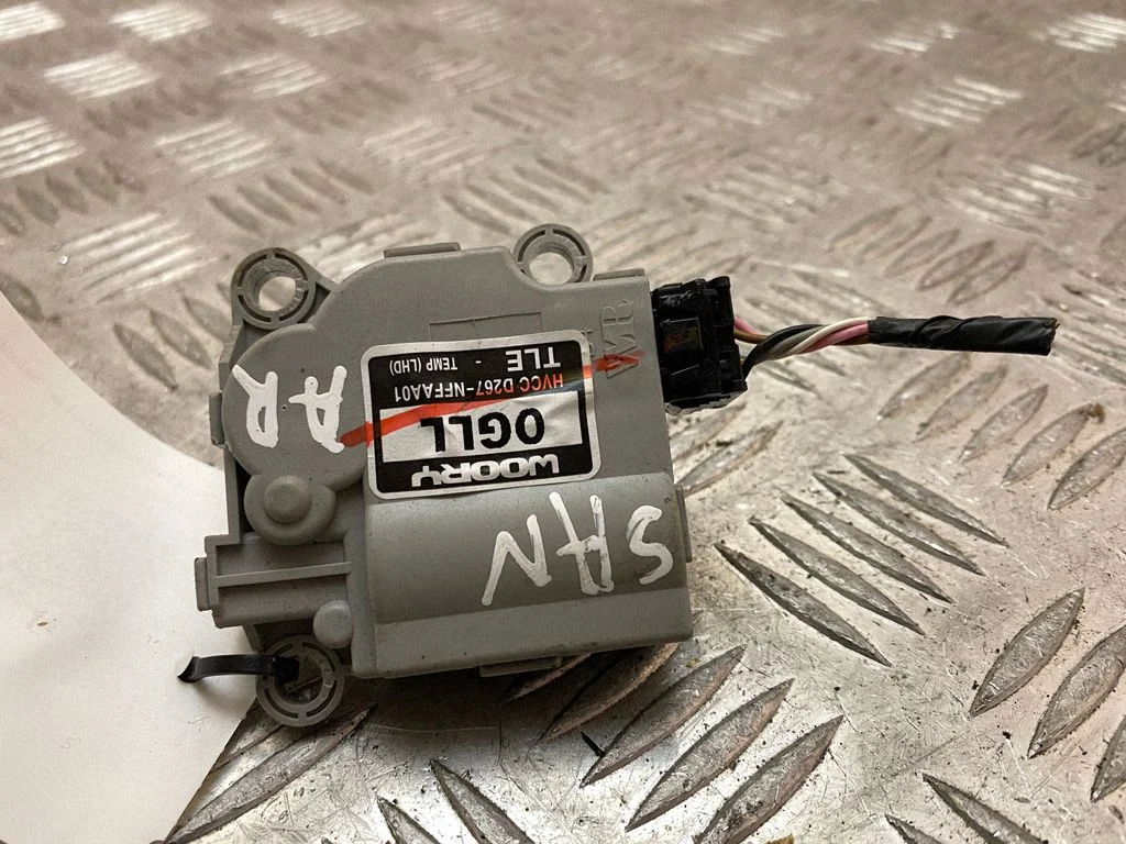 Air flap motor/actuator D267NFAA01