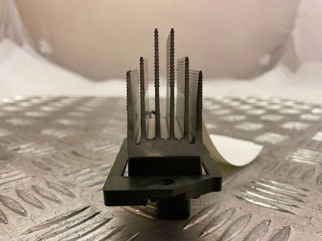 Heater blower motor/fan resistor