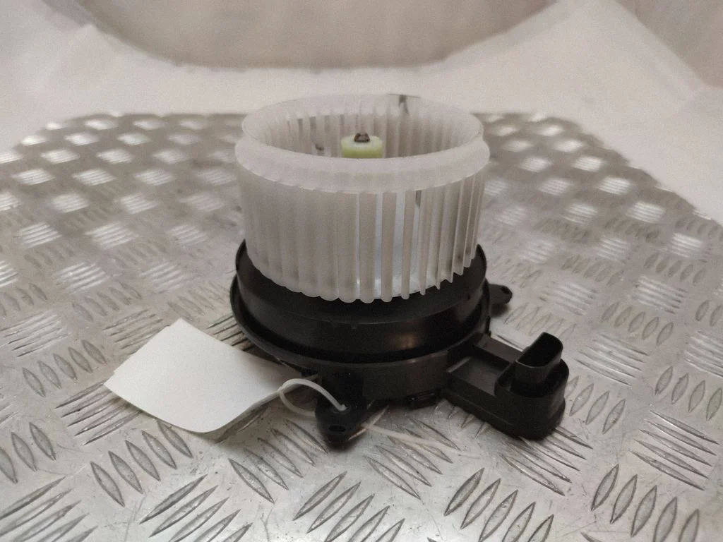 Salongipuhur – Lexus NX (2014-2021)