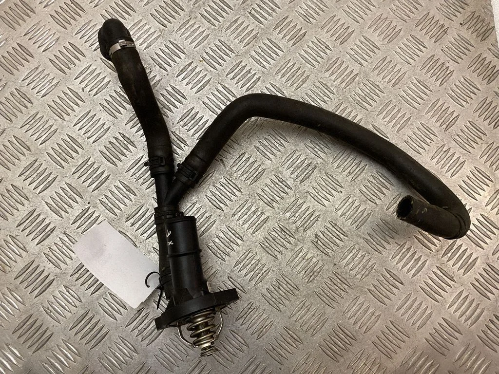 Termostat / obudowa termostatu 5653258