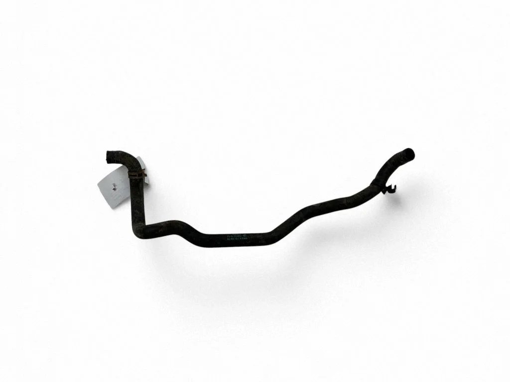 Engine coolant pipe/hose