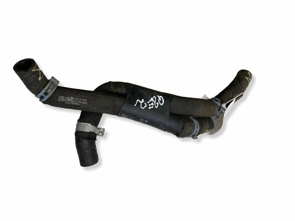Engine coolant pipe/hose 4KE145916A
