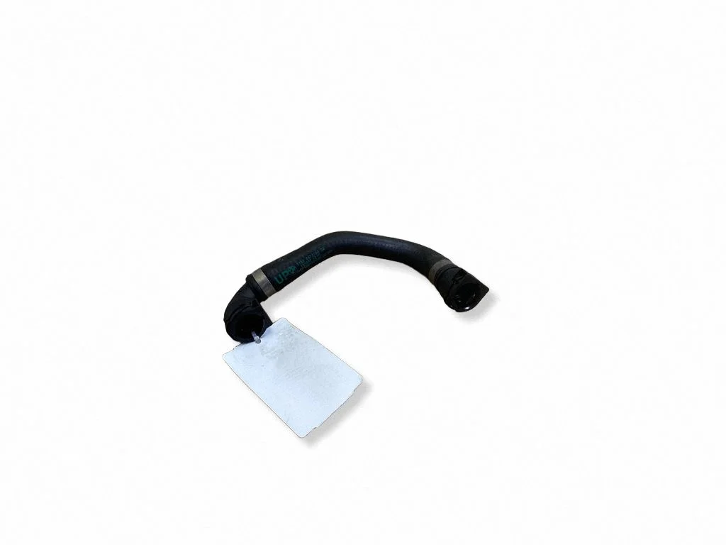 Engine coolant pipe/hose 8473704