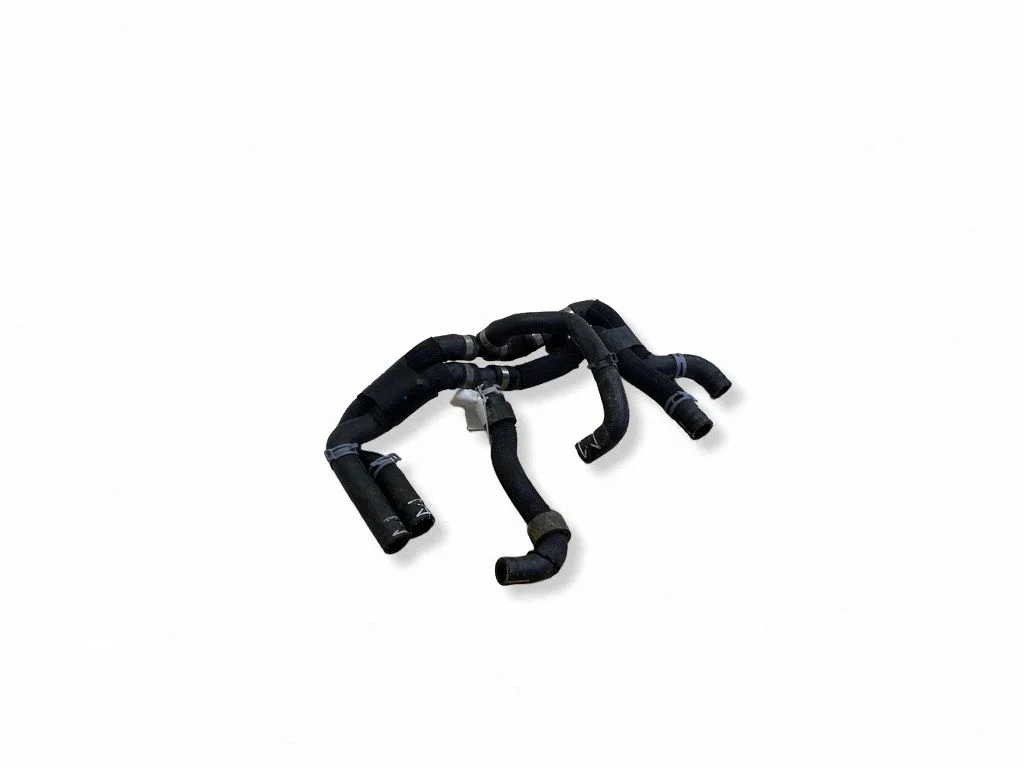 Engine coolant pipe/hose 4KE145920K