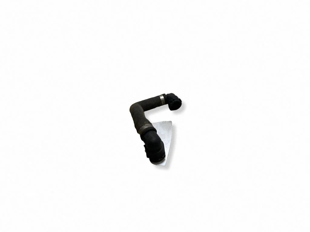 Mootori jahutusvedeliku toru / voolik A2535010082