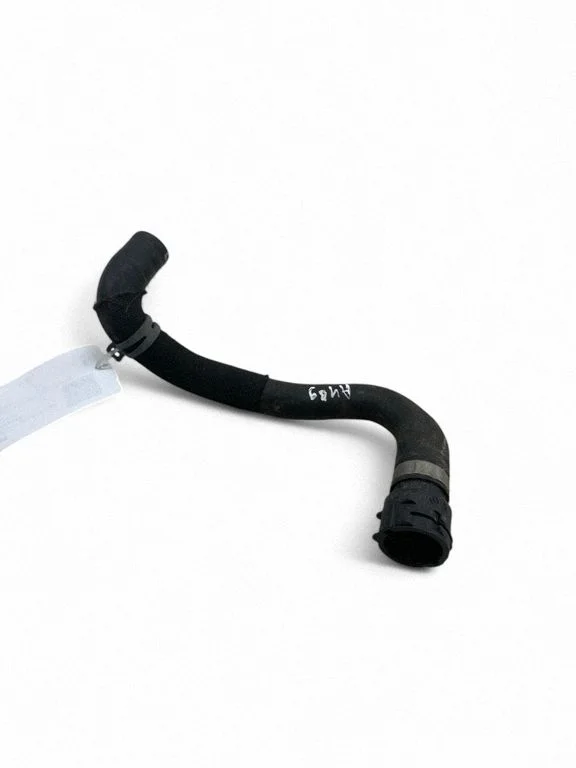 Engine coolant pipe/hose 8W0122073L