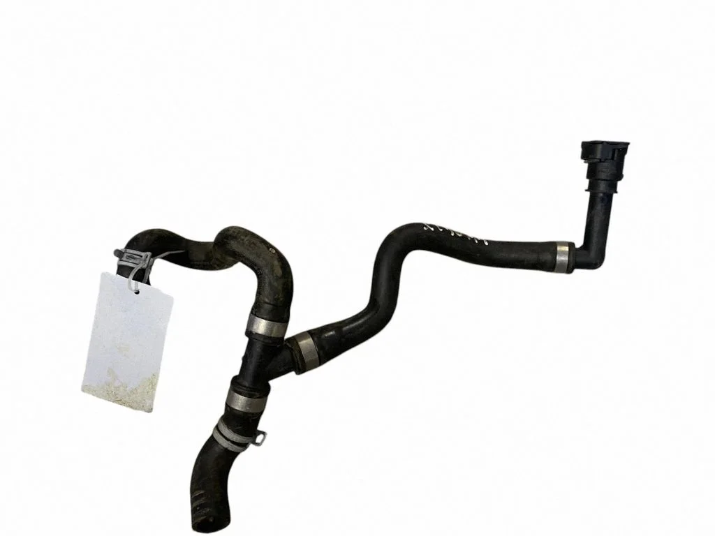Mootori jahutusvedeliku toru / voolik 31368145