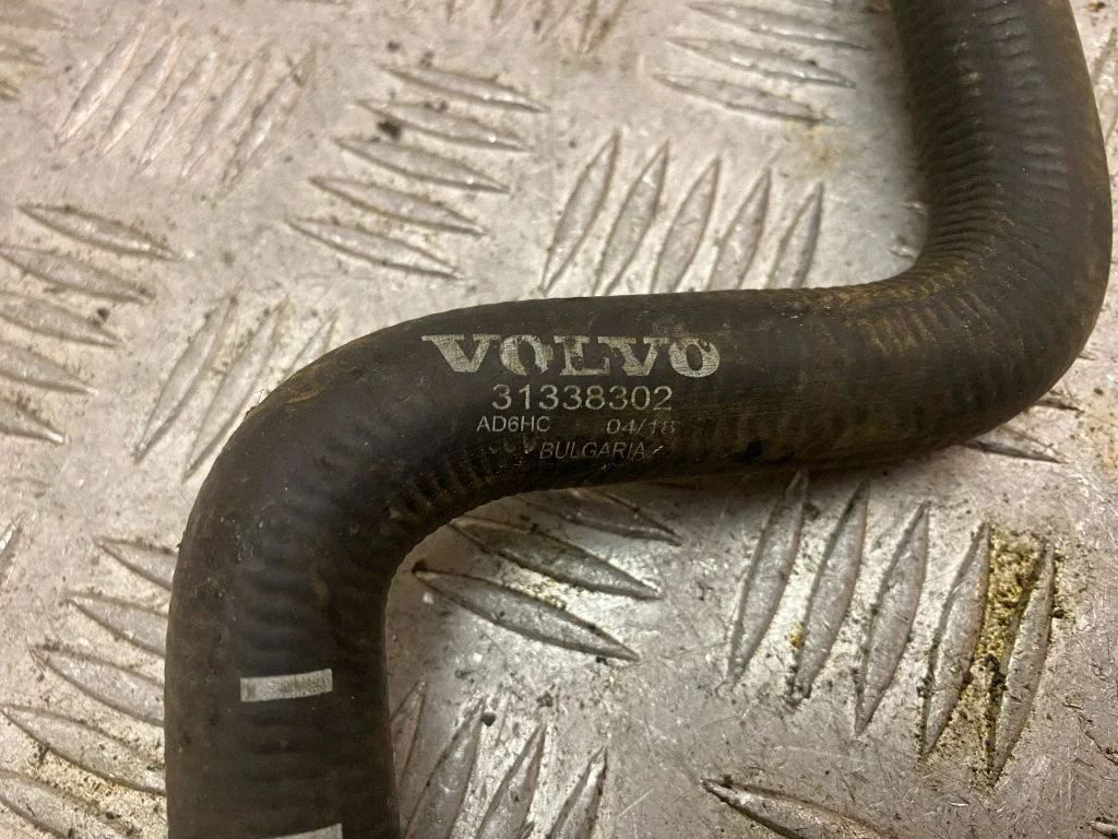 Engine coolant pipe/hose – Volvo XC90 (2014-)