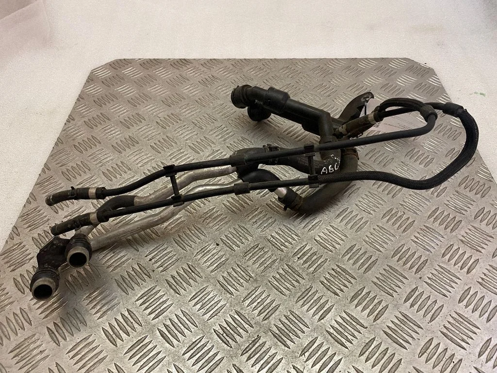 Engine coolant pipe/hose 04L122157AC