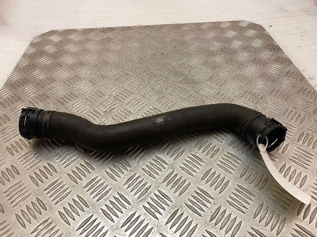 Engine coolant pipe/hose FPLA8D033CA