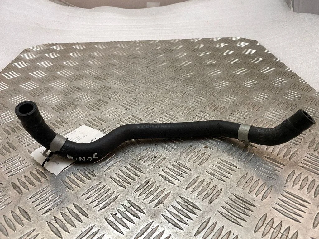 Engine coolant pipe/hose 200330