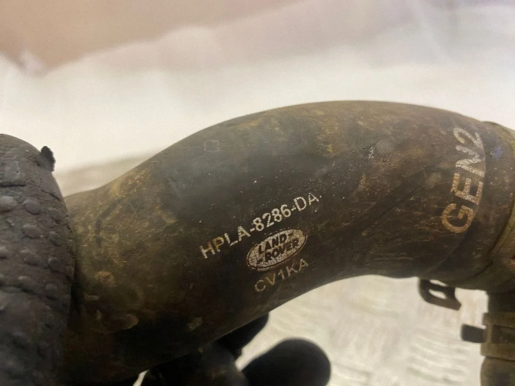 Engine coolant pipe/hose HPLA8286DA