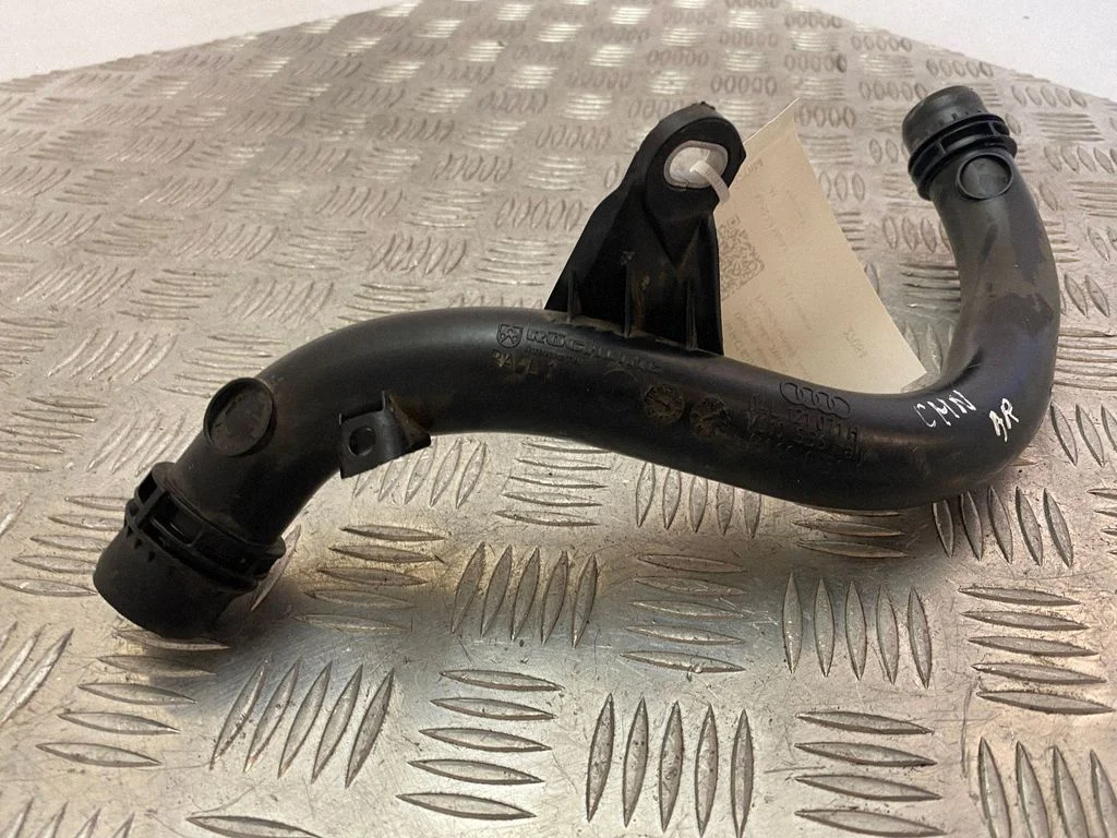 Engine coolant pipe/hose 04L121071H