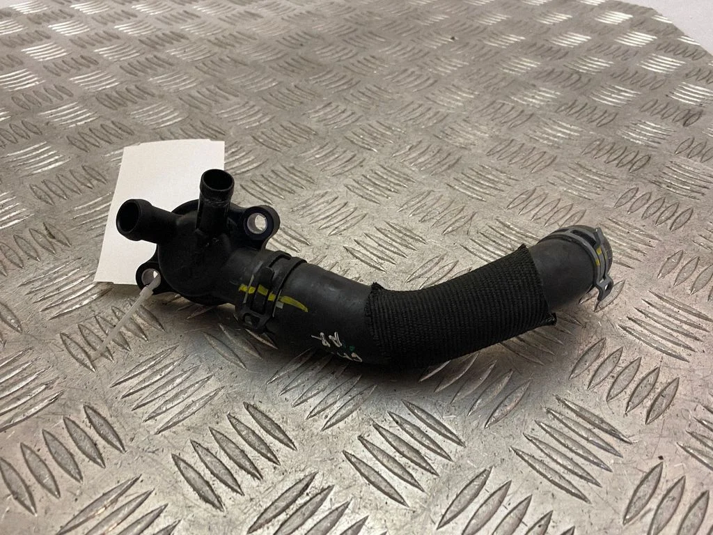 Engine coolant pipe/hose 04L121131AD