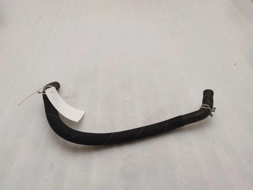 Engine coolant pipe/hose AG9E8A582AB
