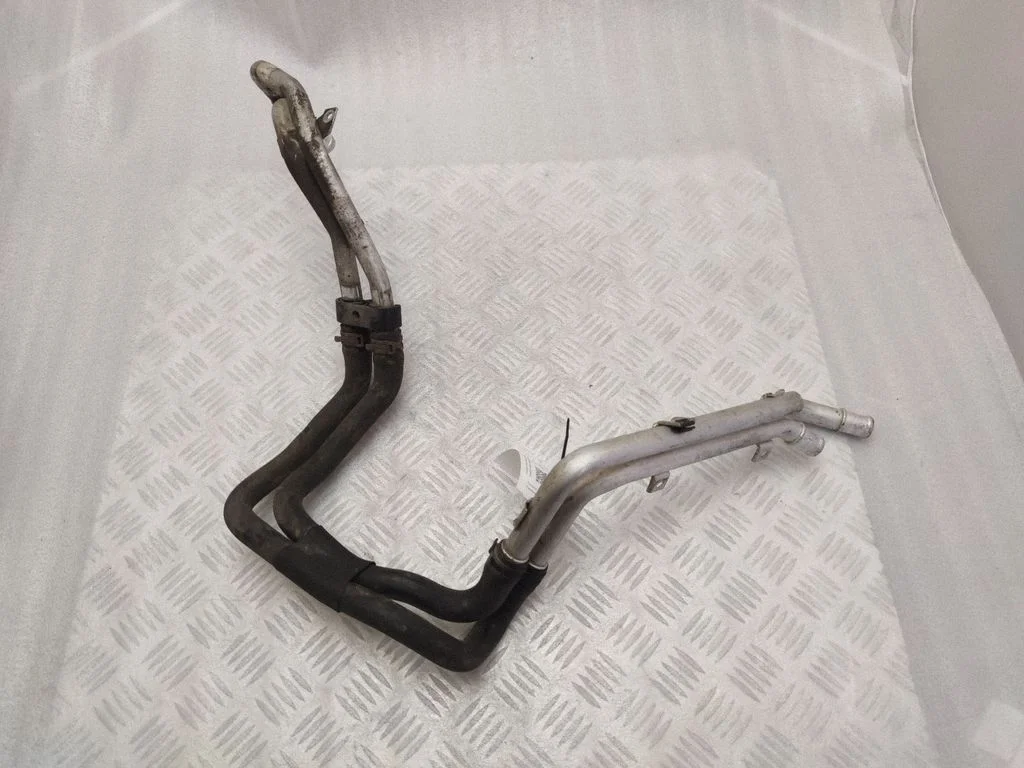 Engine coolant pipe/hose 7P5121065C