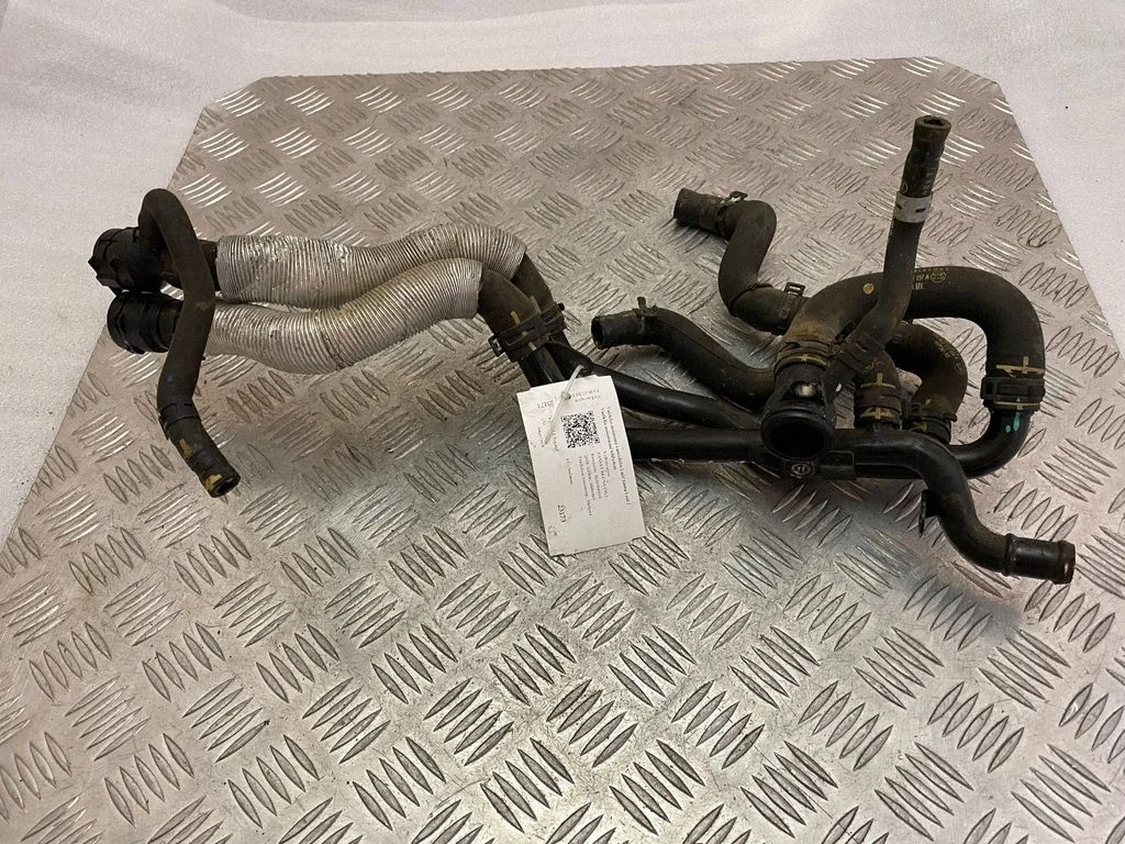 Motora dzesēšanas caurule (-es)/šļūtene (-es) 5C0121064