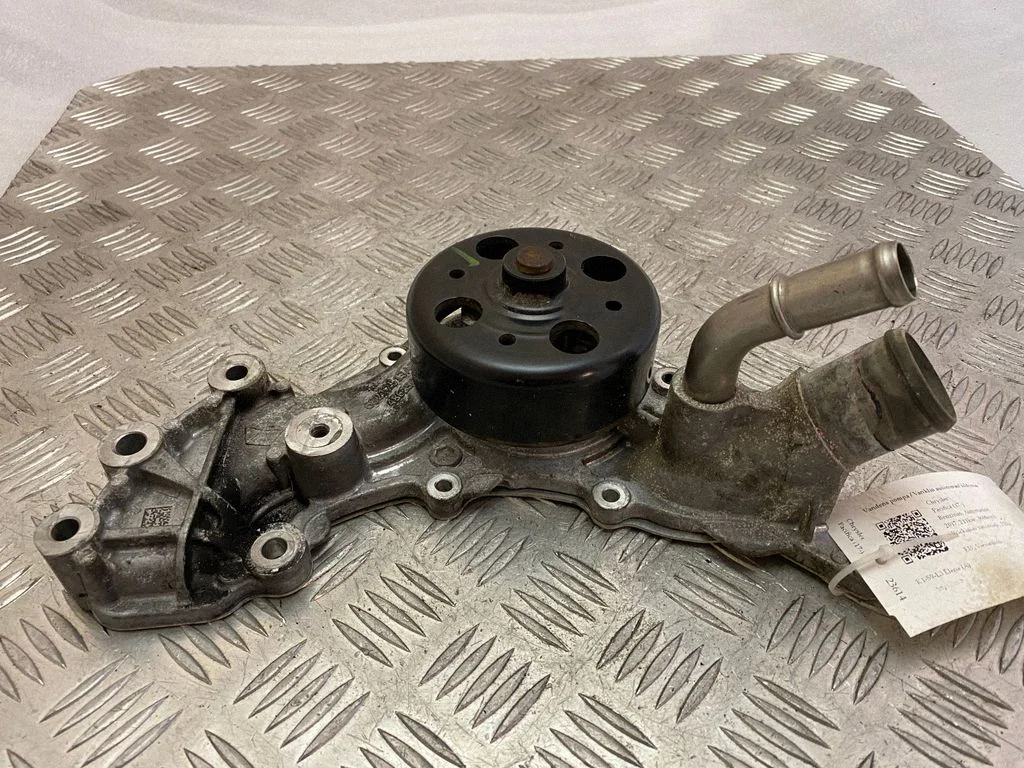 Water pump 68212513AE