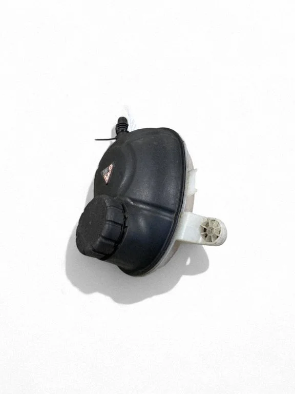 Coolant expansion tank/reservoir A2055000049