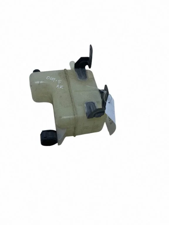 Coolant expansion tank/reservoir