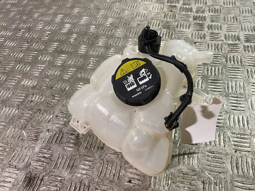 Coolant expansion tank/reservoir – Volvo XC90 (2014-)
