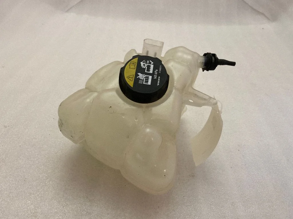 Coolant expansion tank/reservoir – Volvo XC60 (2017-)