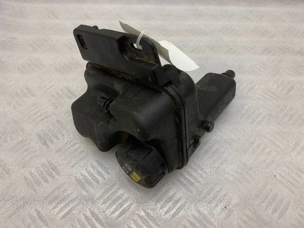 Coolant expansion tank/reservoir 8617048