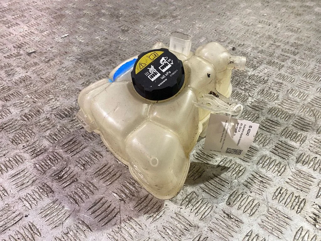 Coolant expansion tank/reservoir 31338291