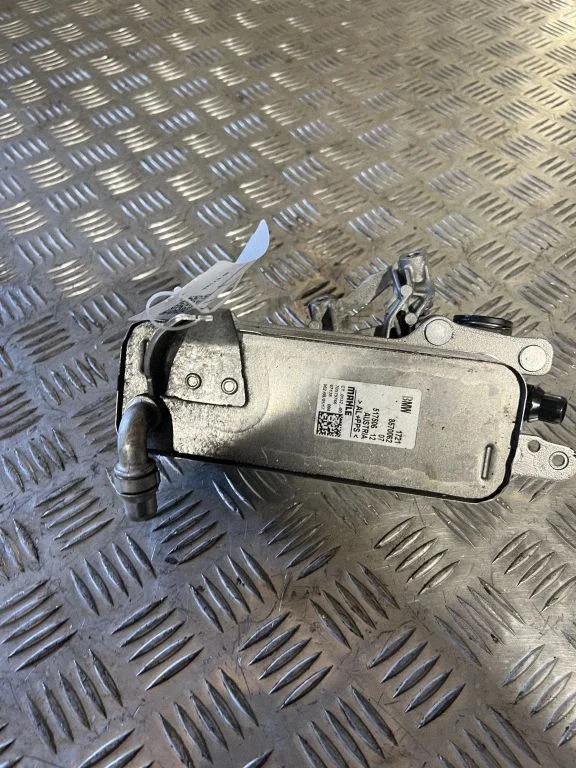 Käigukasti õliradiaator 8570062