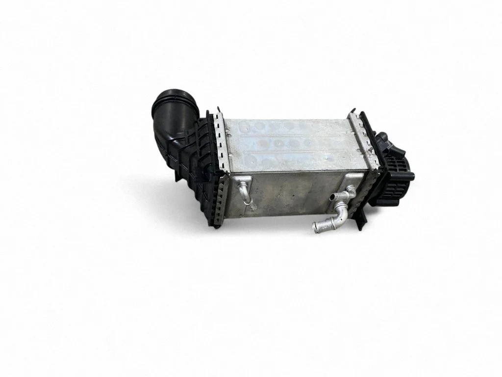 Intercooler radiator 04E145785E