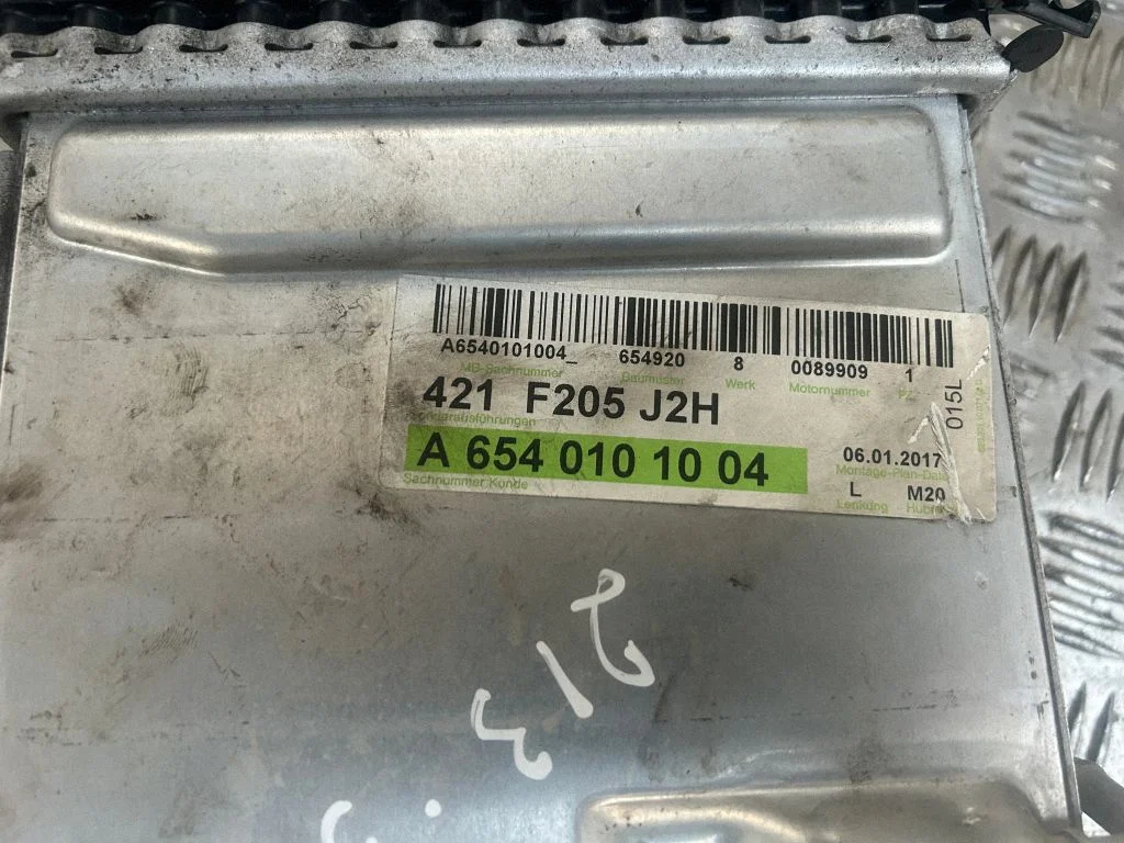 Vahejahuti radiaator A6540900100