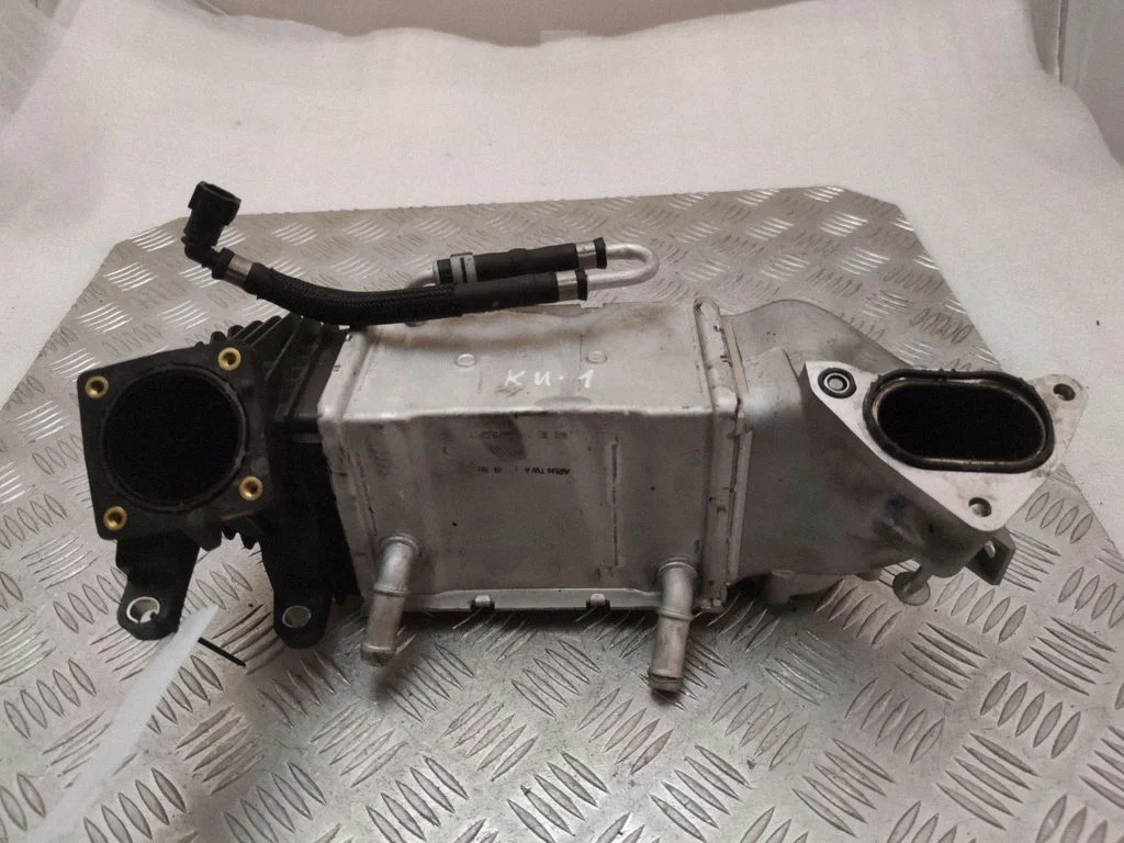 Intercooler radiator HG9Q6C896AD