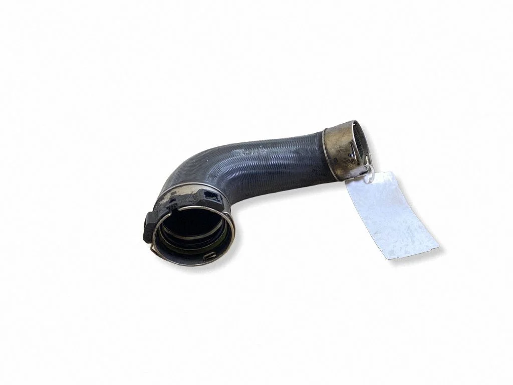 Intercooler hose/pipe