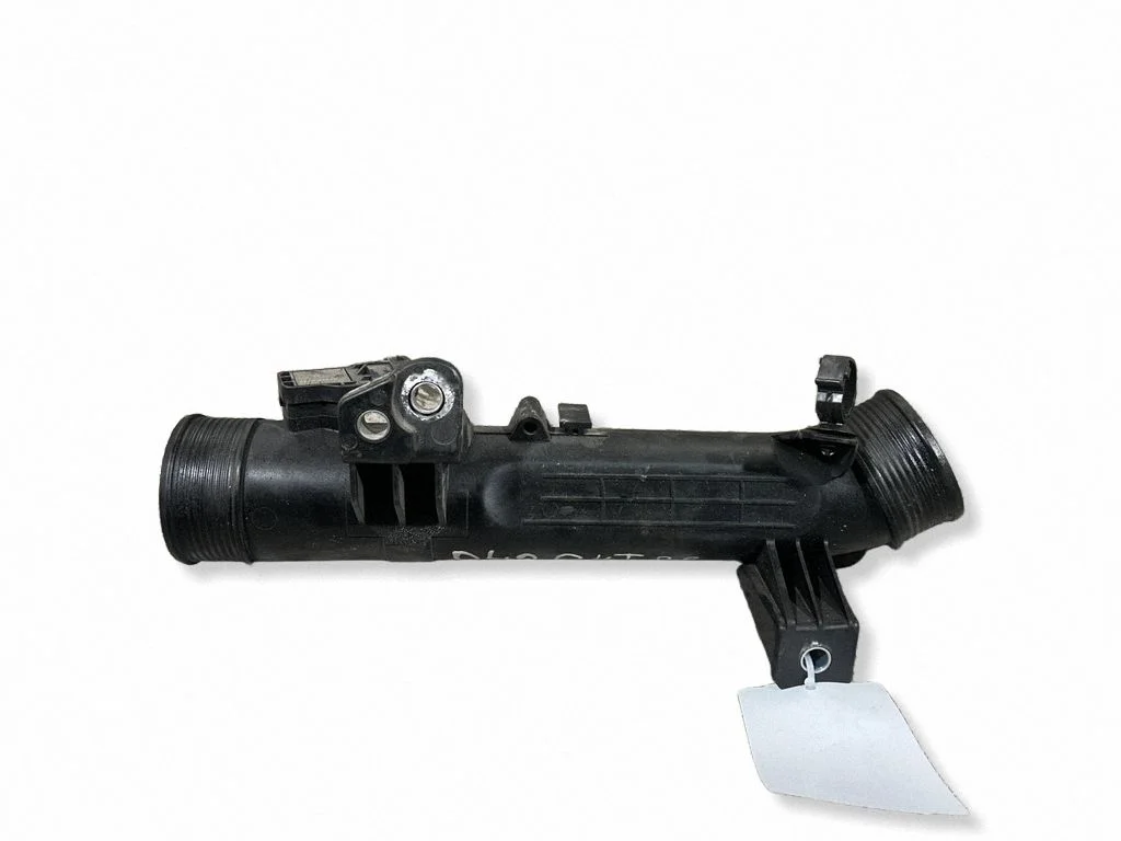 Wąż / rura intercoolera 31686412