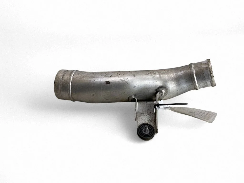 Wąż / rura intercoolera 7L8129654A