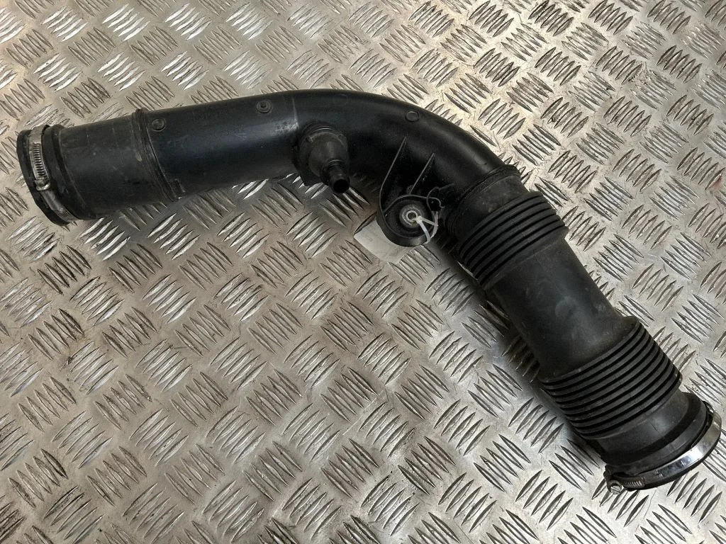 Intercooler hose/pipe 31657341
