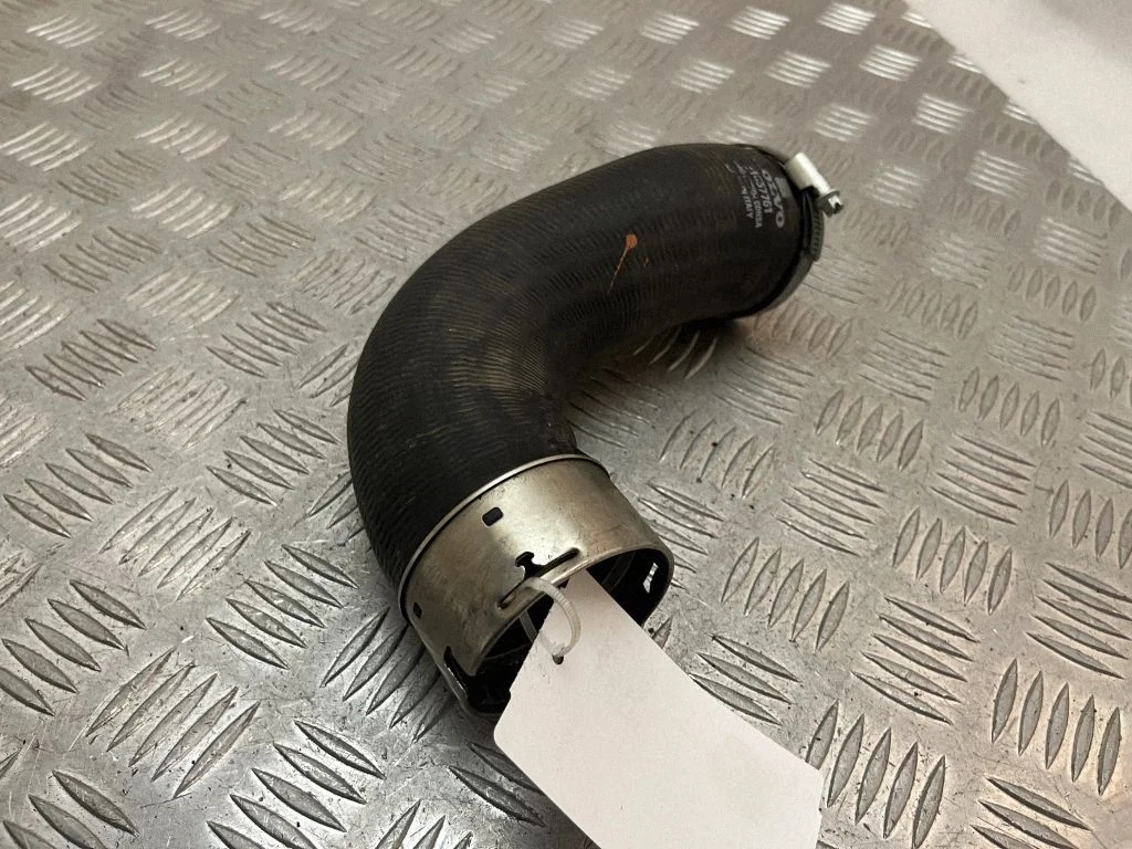 Intercooler hose/pipe 31657761