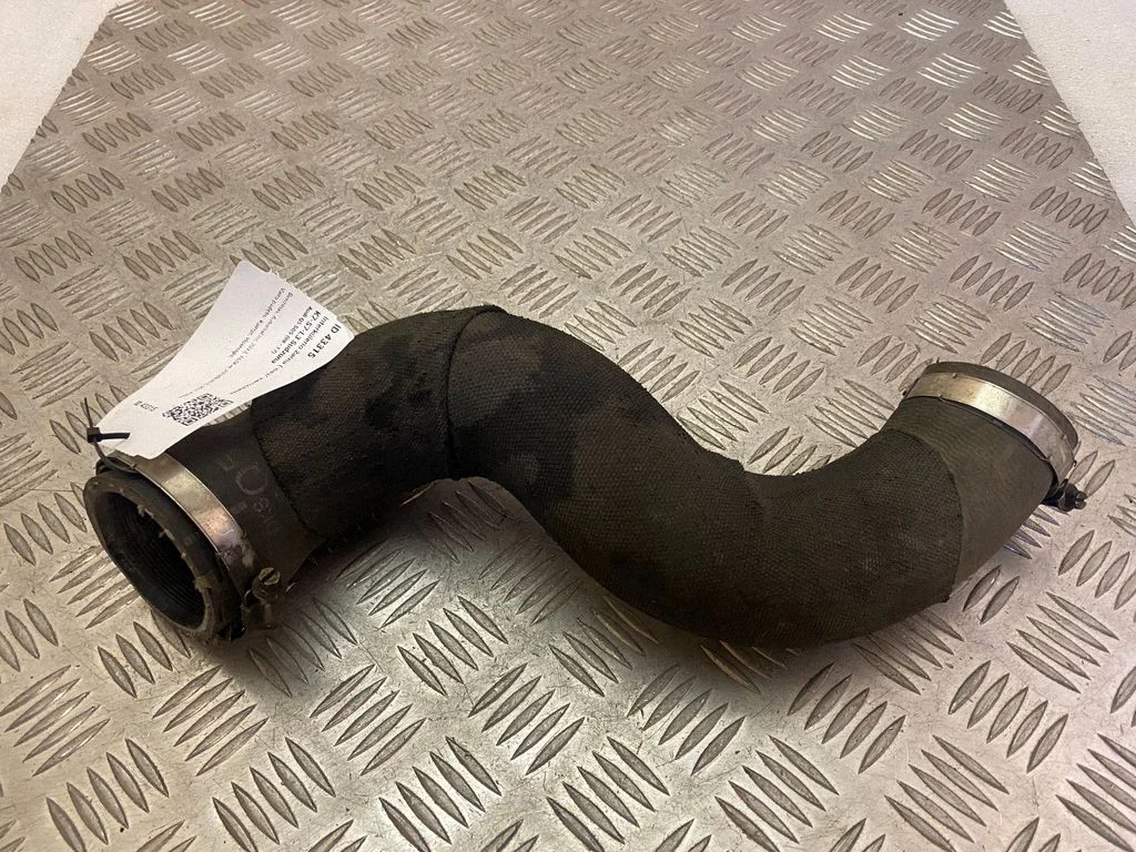 Intercooler hose/pipe 8R0145993C