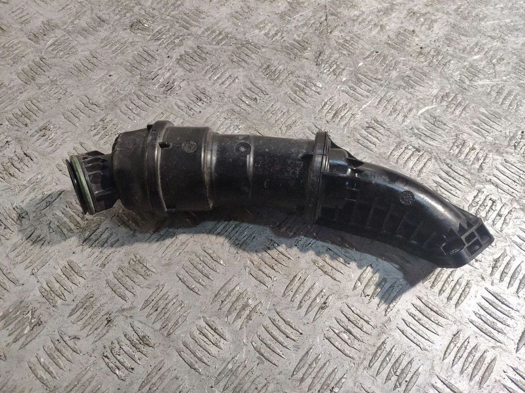 Intercooler hose/pipe 31331636
