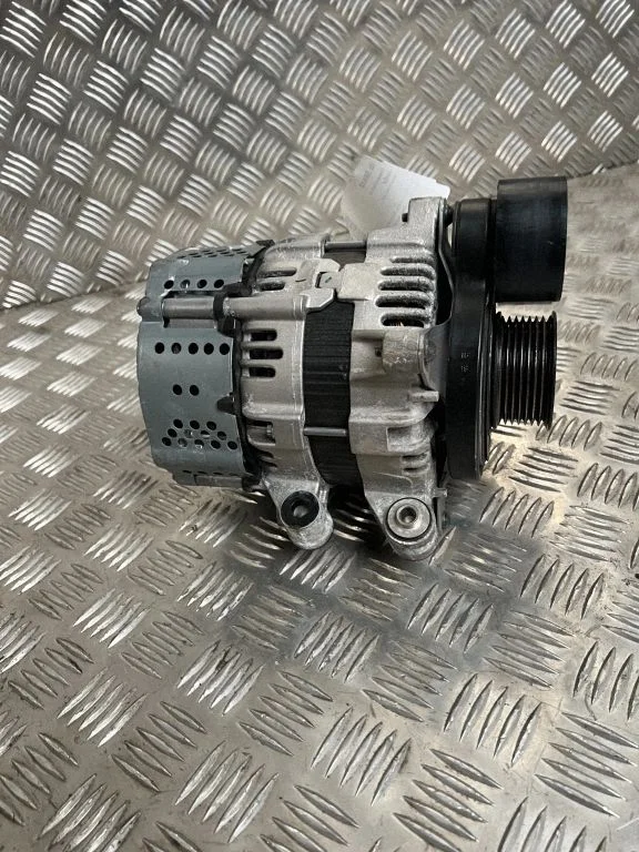 Generator/alternator 31652870