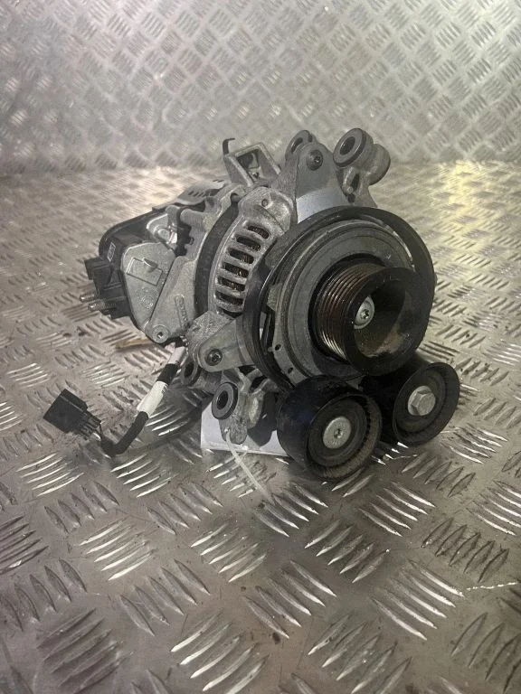 Generator/alternator 31652870