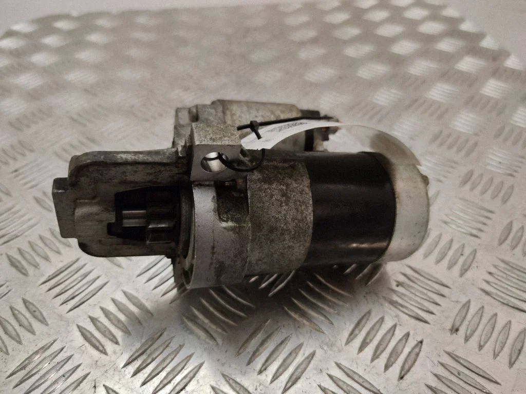 Starter FR3T11000AD