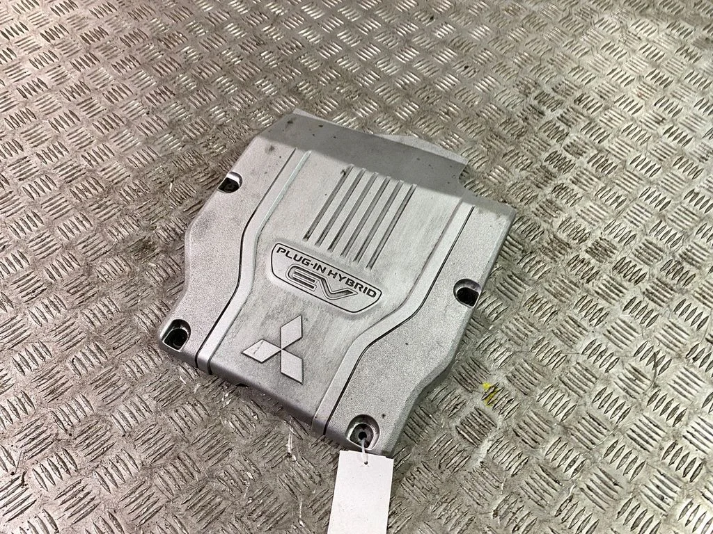 Engine cover (trim) 9499D992