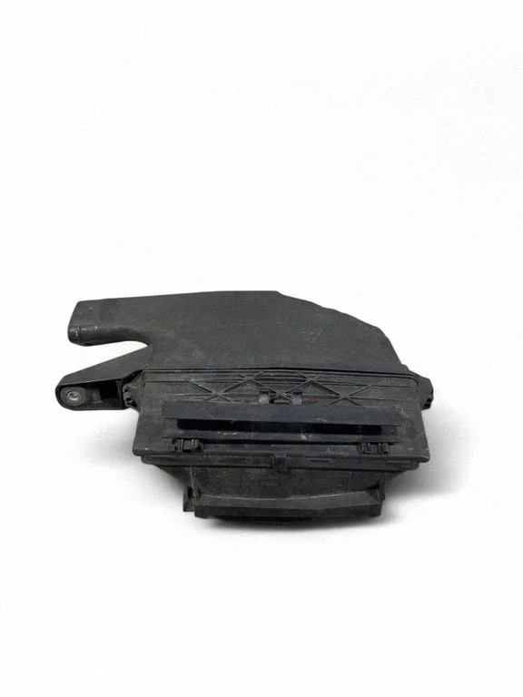 Air filter box A6420904401