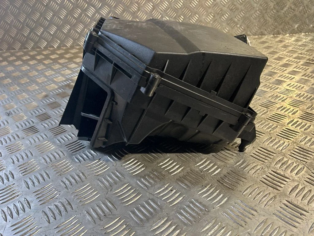 Air filter box – Volvo XC90 (2014-)