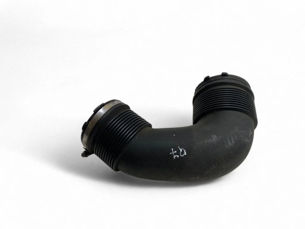 Air intake duct part – Audi Q7 4M (2015-)